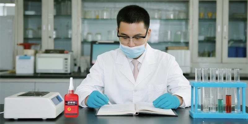 膠水1.jpg 膠水1.jpg